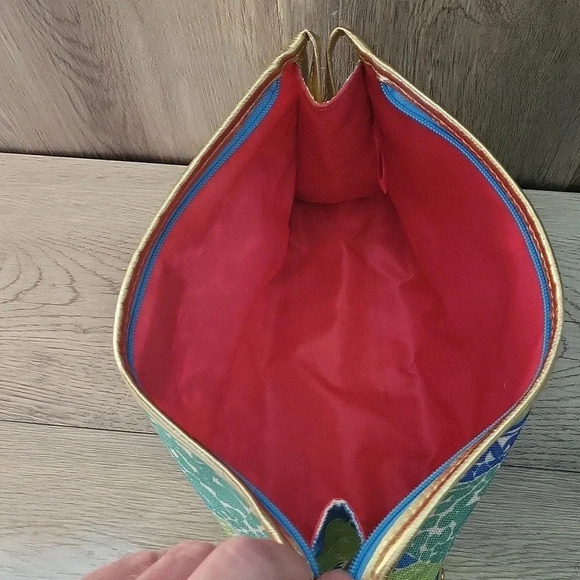 Lilly Pulitzer For Estee Lauder Green Blue Yellow Abstract Floral Zippered Pouch - Picture 5 of 10